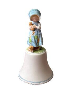 Holly Hobbie Sculpted Bell Genuine Porcelain Vintage 1981 5 inches